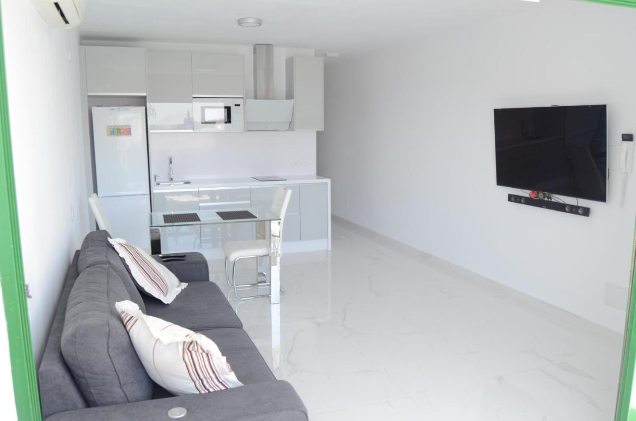 Modern Quiet Apartament Beach Front San Bartolomé Zewnętrze zdjęcie